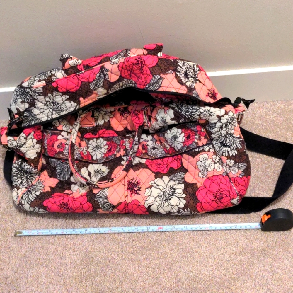 Mocha rouge Vera Bradley weekender bag